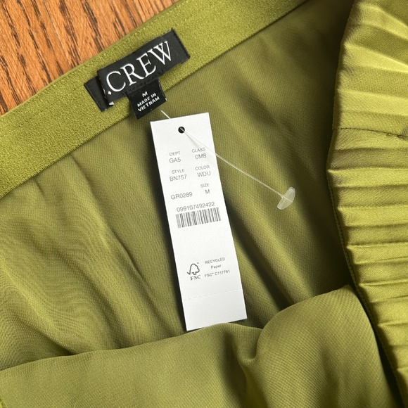 J.Crew Pleated Olive Midi Skirt - Picture 3 of 3